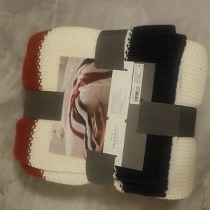 Thresholds oversize bedthrow soft knitted blanket.